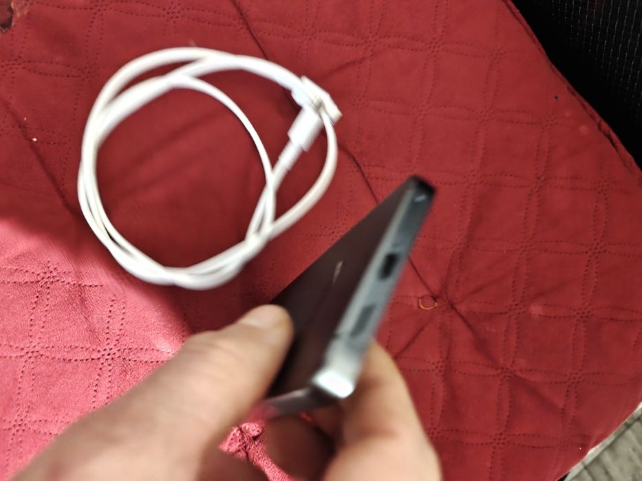 Samsung Galaxy S24 liber retea