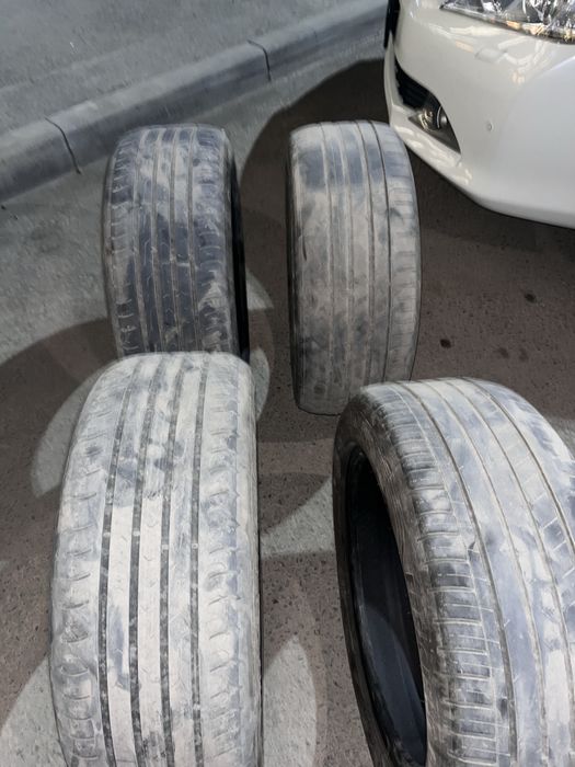 Летние шины 215/55R 17