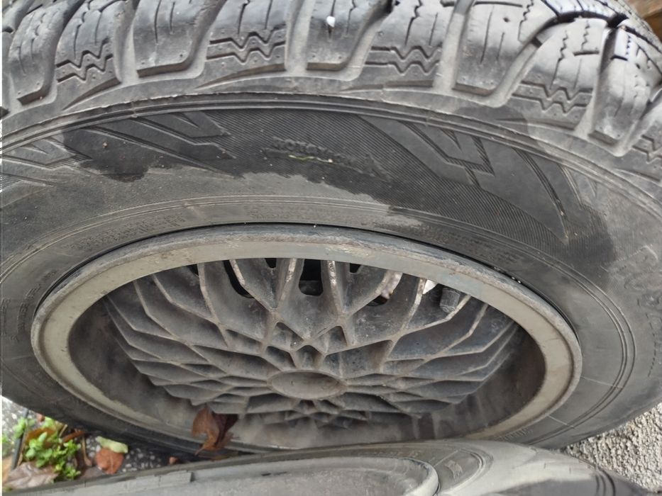 Джанти с зимни гуми за рено лагуна