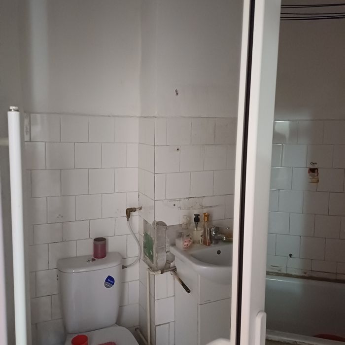 Vând apartament 2 camere
