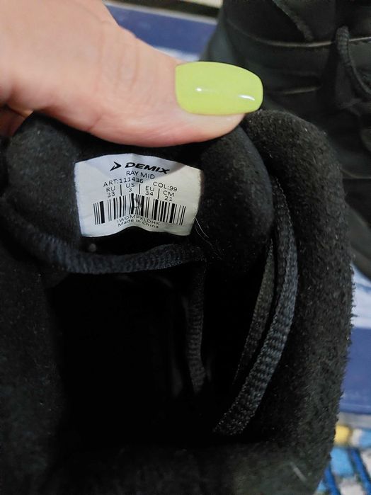 Кроссовки высокие на флисе, ботинки.