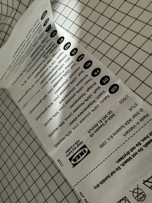 Продам полку подвесную от икеа