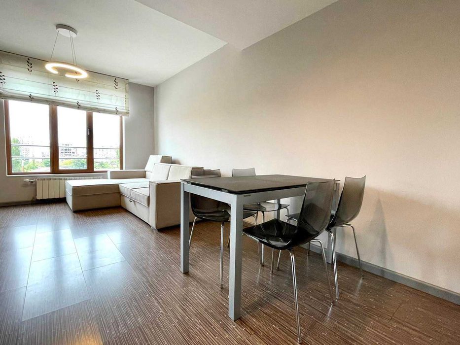 Дава се под наем Тристаен апартамент в София, Подуяне - 85 кв.м за 698.19 € - Снимка #1