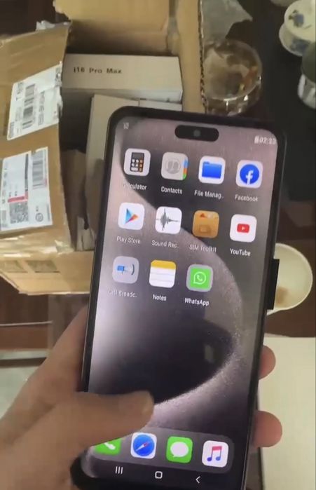 Айфон,iphone дизайн 16 про макс Андройд