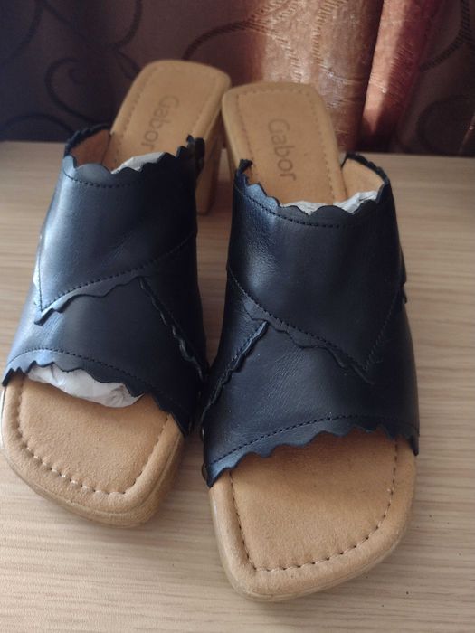 Сандали високи нови Gabor