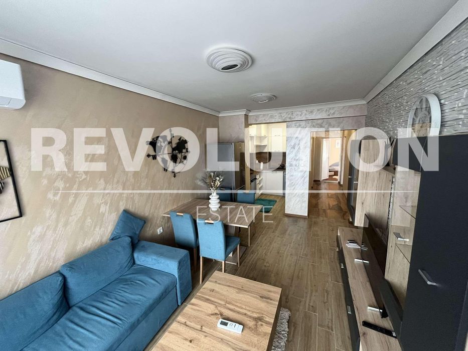 Тристаен апартамент  в гр.Варна, Колхозен пазар!