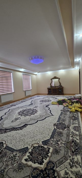 Ховли Алгоритмда 6 сотих 12 та хона Гулистон Махаллада. Уч-тепа