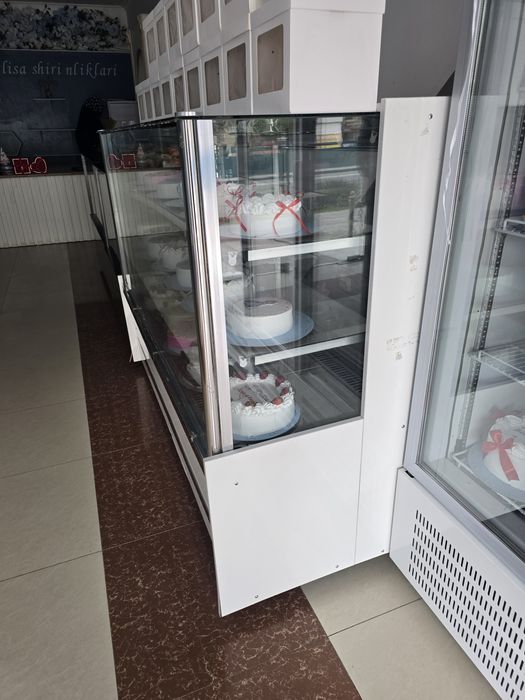 Холодиник витрина сотилади срочно
