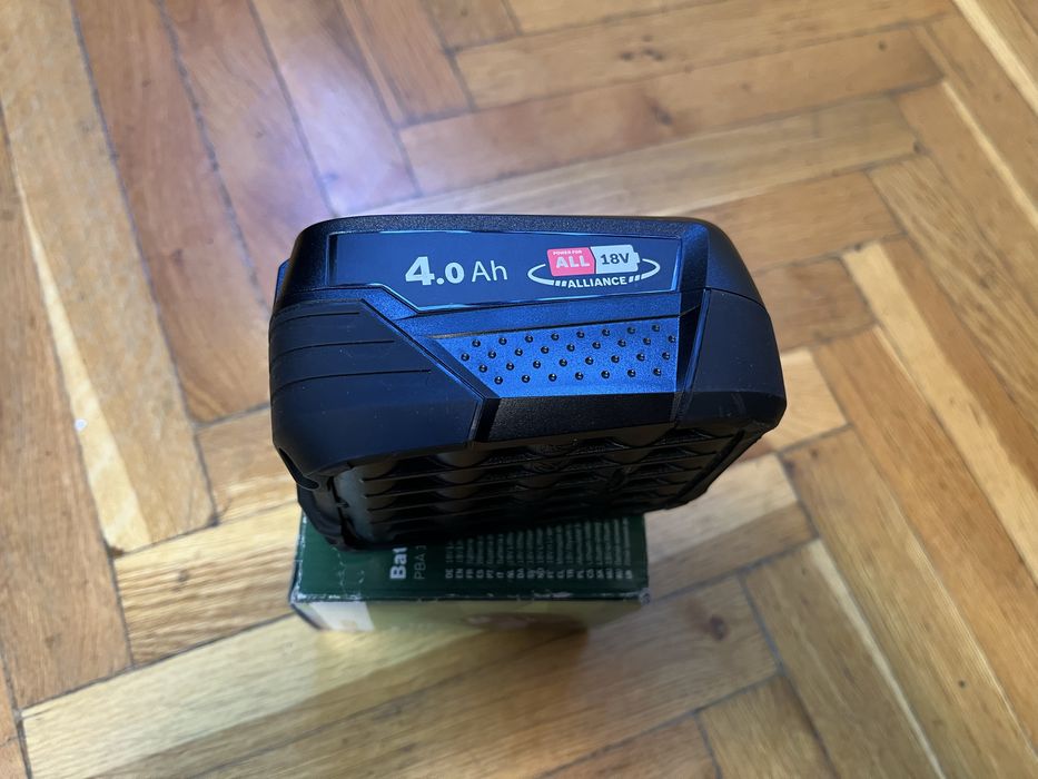 AcumulatorAspiratorSau alteEletr.Bosch-Energy4all, 4Ah, nou, original.