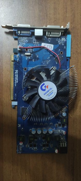 Видеокарта Gigabyte Radeon 512Mb HD3850