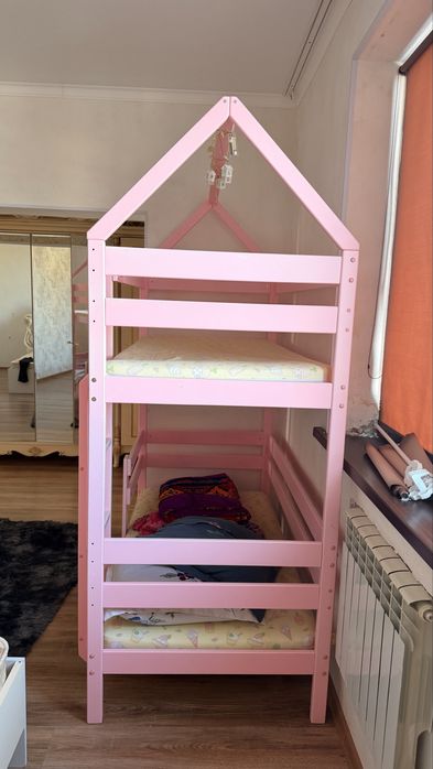 Двухяростная детская кровать