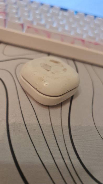 Продам Galaxy Buds 2