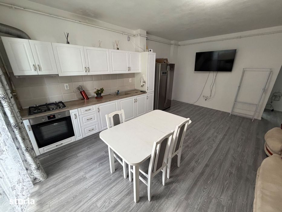 Apartament 3 camere de inchiriat - zona Arex