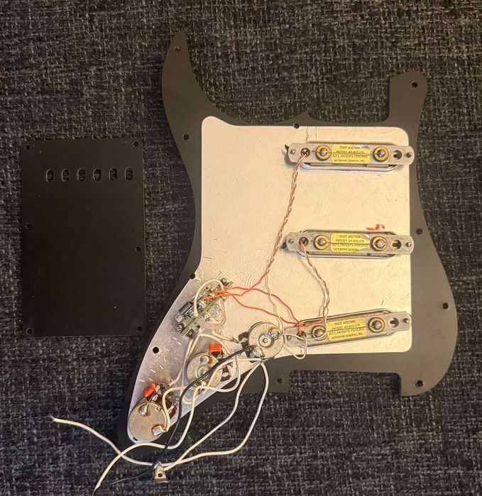 Fender pikgard оригинал