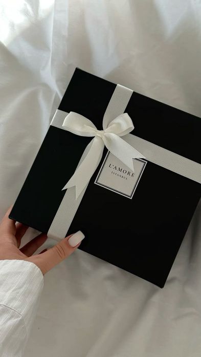 Подарочные коробки