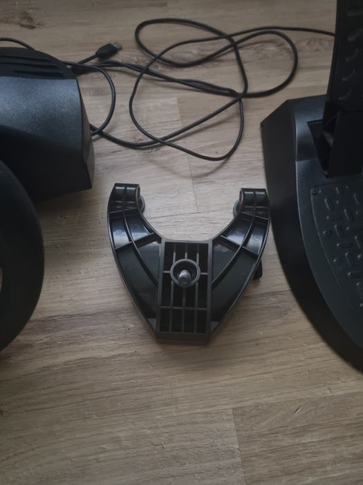 Volan Thrustmaster T80 Ferrari 488 GTB Edition PS5/PS4/PC