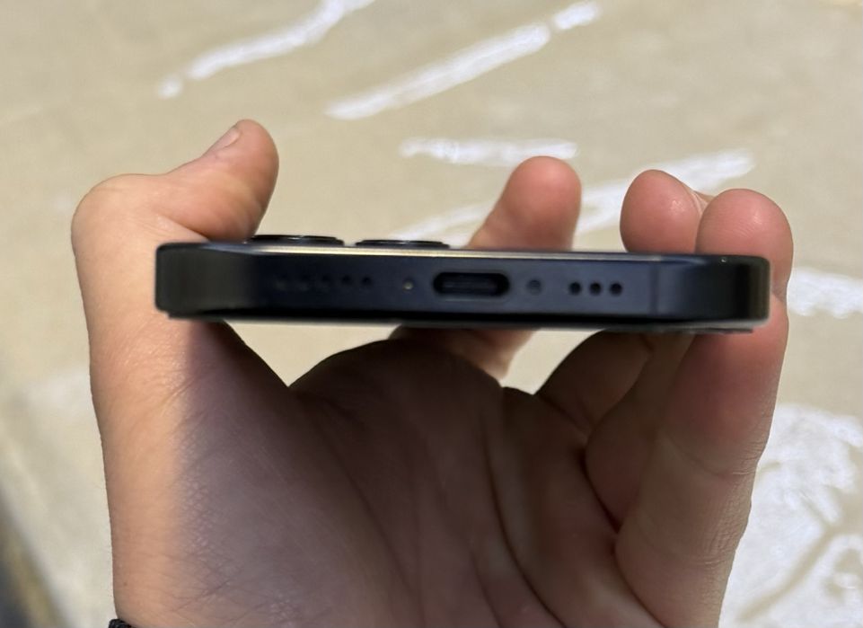 Model : Iphone 16 Pro