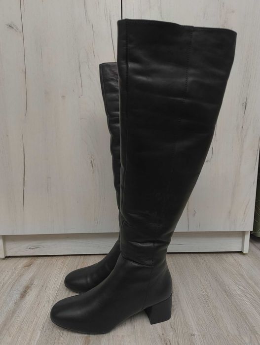 Черные зимние ботфорты