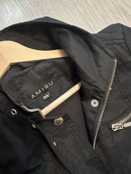 Яке Amisu 38 размер без забележки