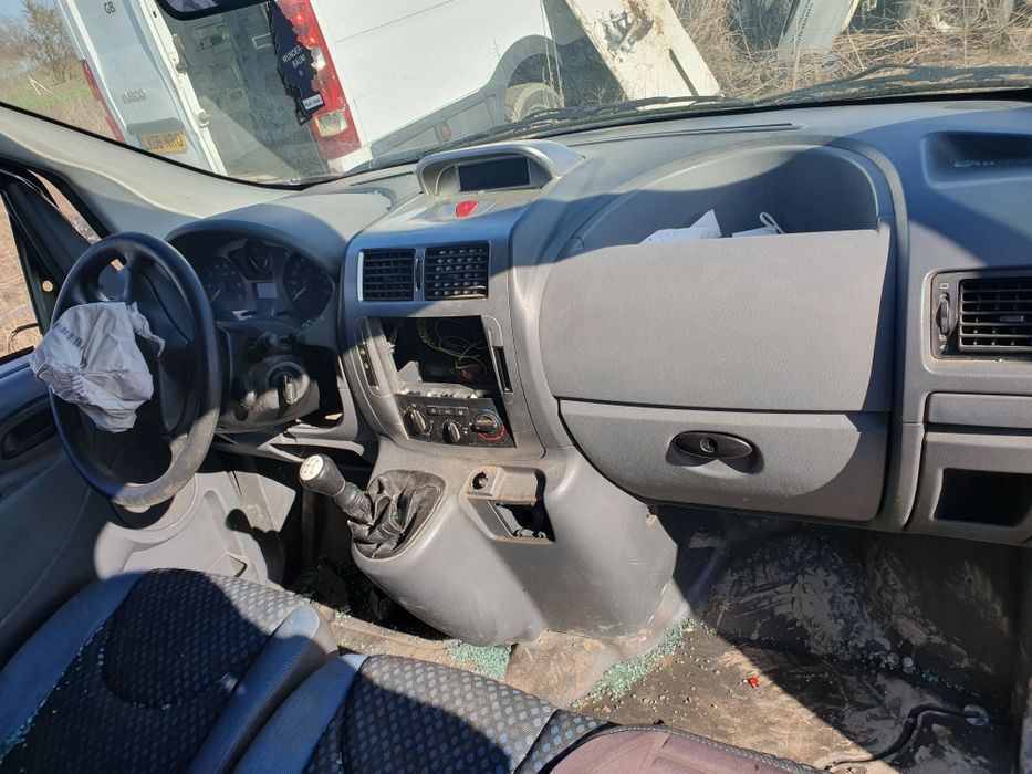 Dezmembrez fiat scuto peugeot expert citroen jumpy 6+1 cutie motor fat