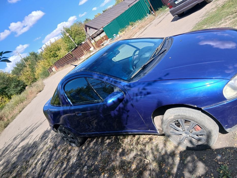 Продам опель тигра автомат