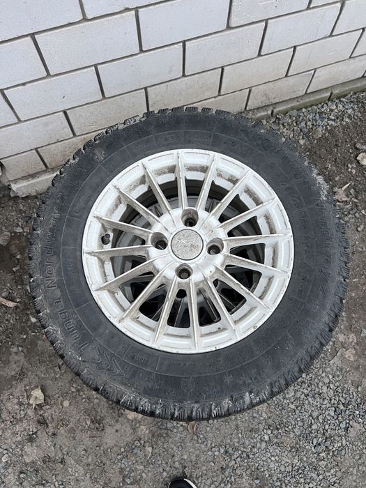 Продам диски скад с резиной