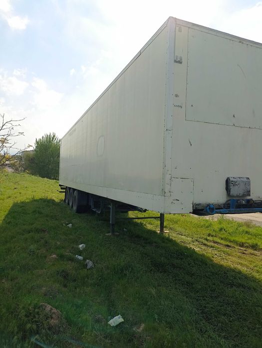 Срочно продаётся Прицеп