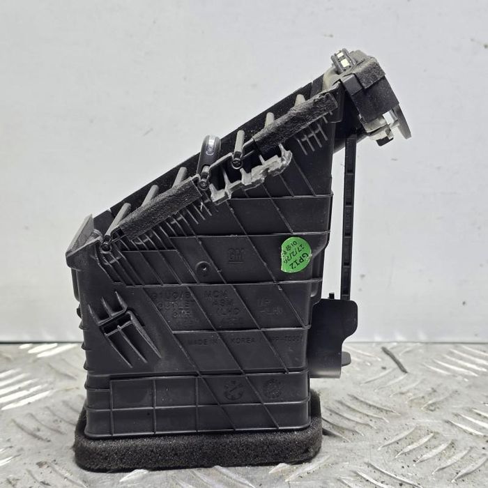 Grila ventilatie centru stângă Opel Mokka X