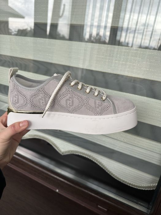 Дамски маркови обувки