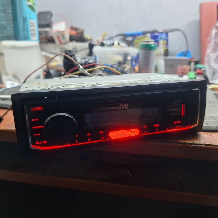 Авто магнитола JVC