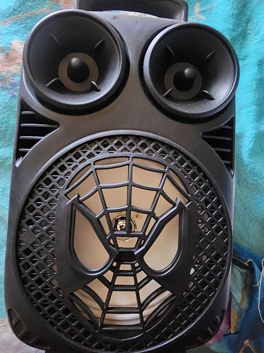 Продам Портативную колонка SinG-e
