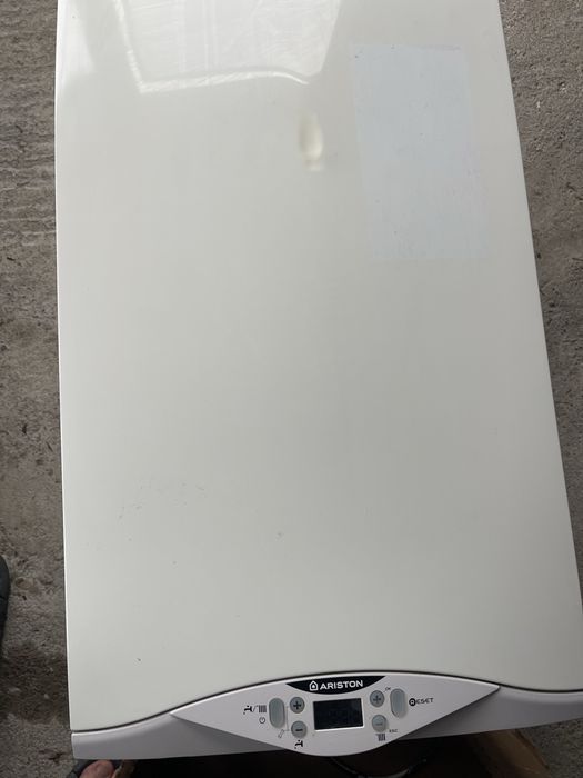 centrala ariston cares 24