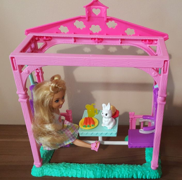 Кукли Челси в отлично състояние.