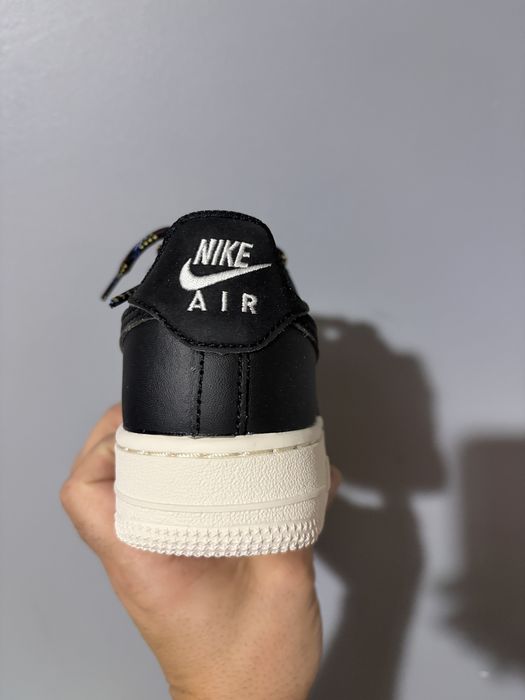 Nike Air  Force 1 Low