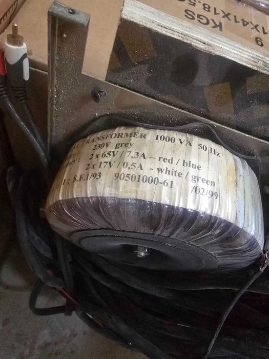 Vand transformator toroidal de 1000 Wati 2+65 V , 7,3 Amperi , 2+17V , 0,5 Amperi  1000 de lei