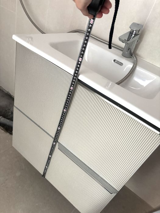 Set lavoar si mobilier MDF riflat bej casmir nou