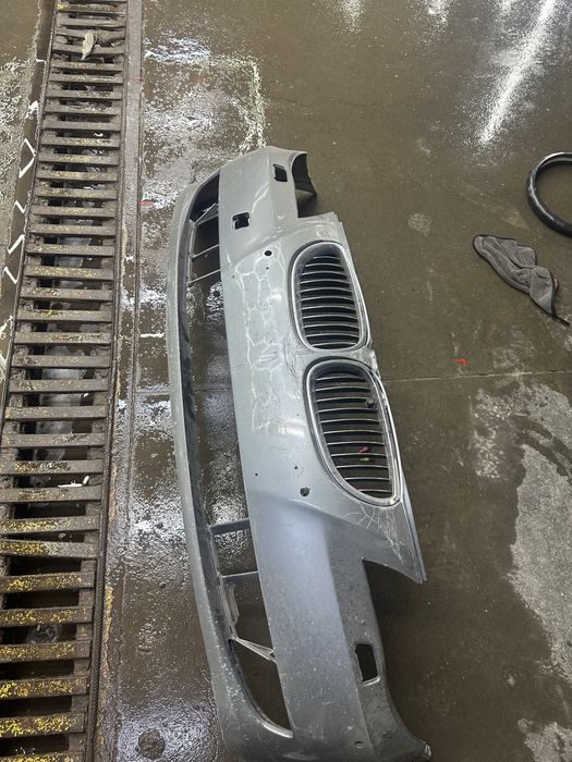 Передний бампер Bmw e60