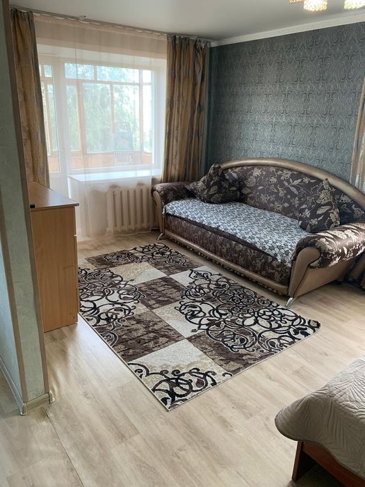 1 комн, МАРТ, ЦУМ. 2000 в час. Водонагреватель.