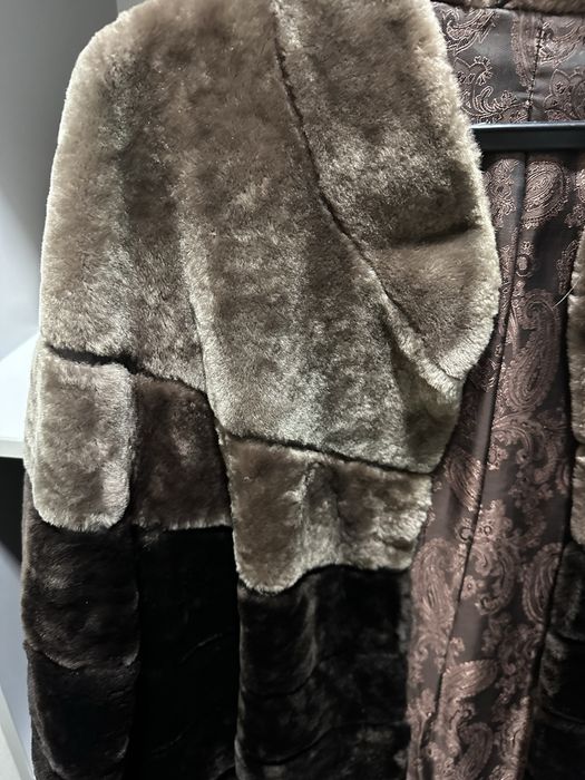 Продам мутоновую шубу