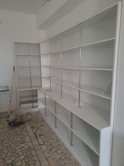 Dokon uchun mebellar