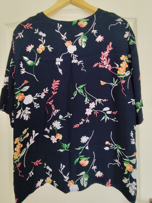 Bluza înflorată XL