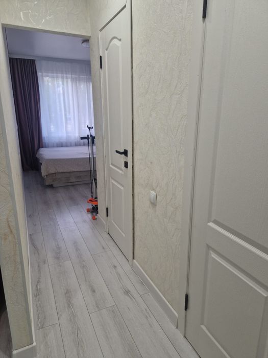 продам 1 комнатную квартиру