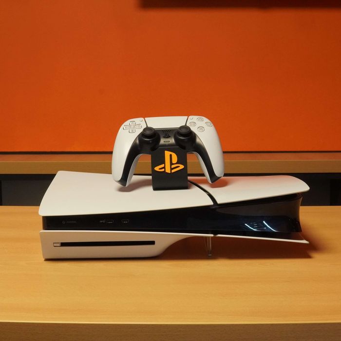 Consola Sony Playstation 5 Slim Disc 1 TB + Controller / 12 LUNI GARANTIE