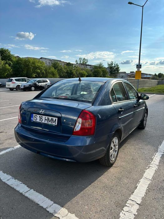 Hyundai Accent 2008 | Albastru | 1.4 Benzină | 145.000 km