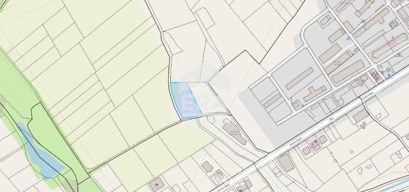 Голям парцел  на пътя Хасково – Болярово