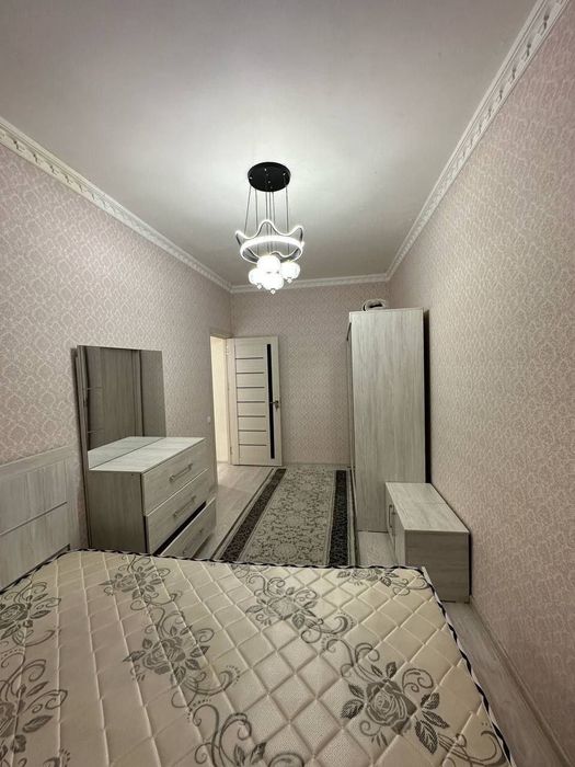 Чилонзор Мирзо Улугбек метро якинида квартира арендага