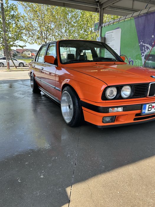 Bmw e30 324td automobil istoric