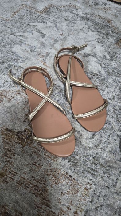 sandale h& m marimea 35