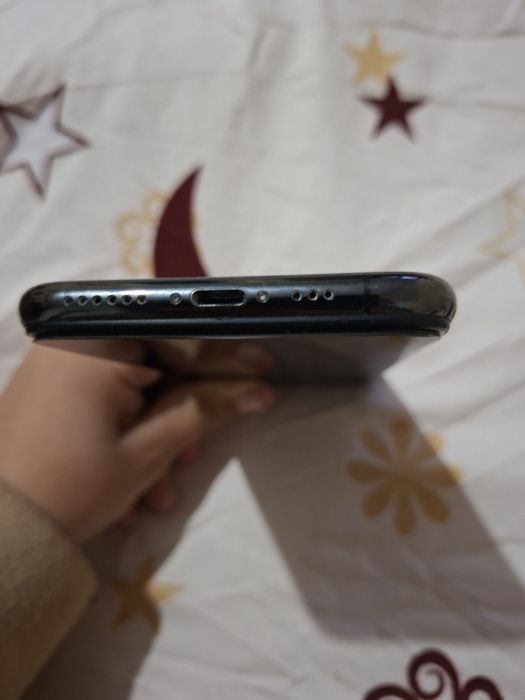 Vand iphone XS , nu are probleme doar bateria 89