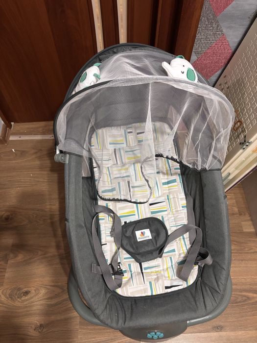 Шезлонг детский .